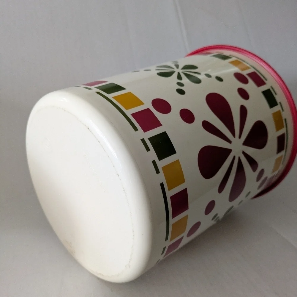 Tupperware One Touch Happy Hacienda Canister